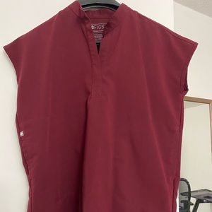 Burgundy figs top XS